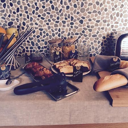 Saveurs De l'Abbaye Otel Saintes Dış mekan fotoğraf